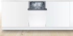 Bosch SRV2HKX41E Serie 2 Geschirrspüler Vollintegriert, 45 cm breit, Besteckkorb, Extra Trocknen auf Knopfdruck, InfoLight rot, AquaStop Schutz gegen Wasserschäden, Mehrfarbig