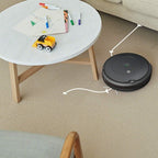 iRobot Roomba Combo Essential Saug- und Wischroboter (Y0112), leistungsstarkes Saugen und Wischen, 4-Stufen-Reinigungssystem, 3 Saugstufen, Spot-Cleaning, steuerbar über App, Tasten oder Sprache, Wei