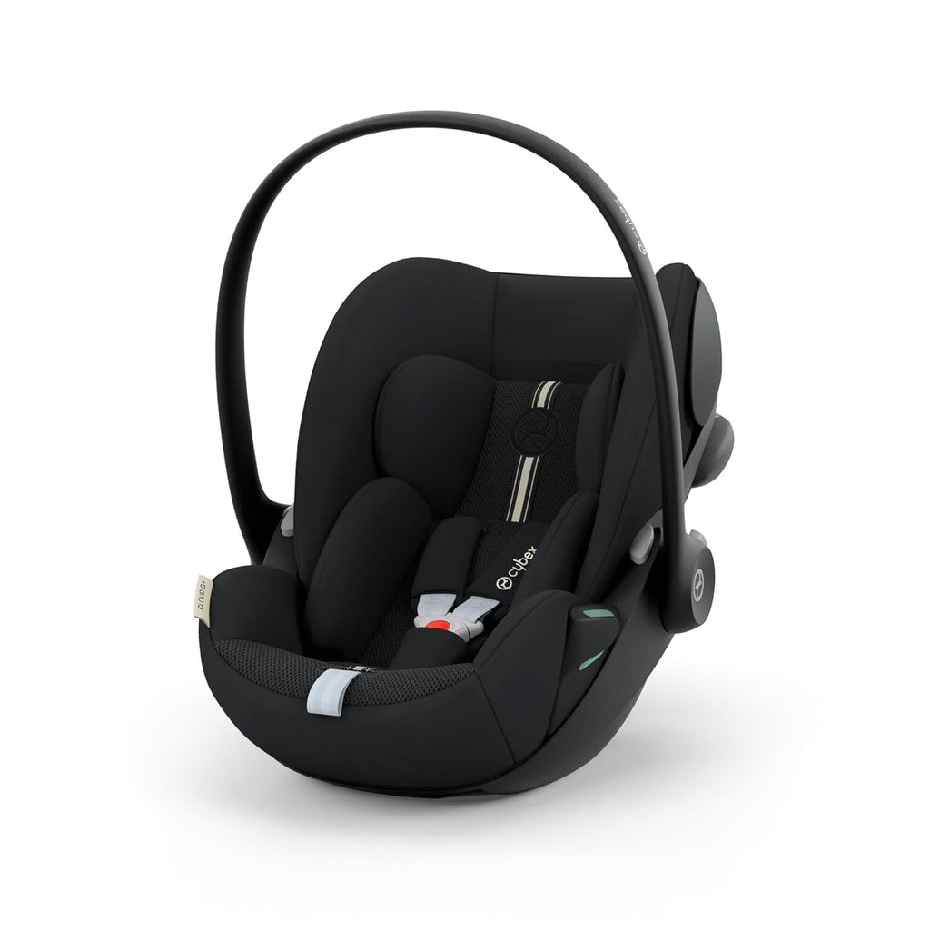 CYBEX Gold Babyschale Cloud G i-Size Comfort, Inkl. Neugeboreneneinlage, Ab Geburt bis ca. 24 Monate, Für Kinder ab 40 cm bis 87 cm, Max. 13 kg, Moon Black