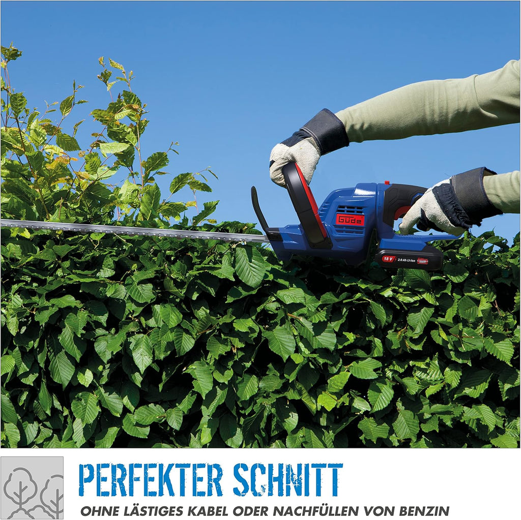 IKRA 81002880 Elektro Gartenhäcksler Walzenhäcksler ILH 3000 A, leise robust wartungsarm, Starke 3.000 Watt, Aststärke bis 44mm, 230 V