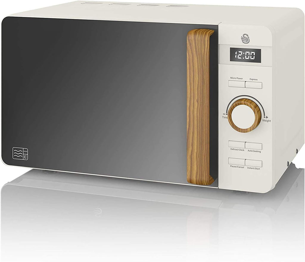 Swan Nordic 20 L digitaler Mikrowellenherd, 6 Leistungsstufen, 800 W Leistung, 30-Minuten-Timer, einfache Reinigung, Abtaumodus, modernes Design, Griff in Holzoptik, mattwei