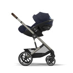 CYBEX Gold Babyschale Cloud G i-Size Comfort, Inkl. Neugeboreneneinlage, Ab Geburt bis ca. 24 Monate, Für Kinder ab 40 cm bis 87 cm, Max. 13 kg, Moon Black