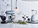 Smeg, SMF02PKEU Küchenmaschine, 10 Geschwindigkeitsstufen, Planetenrührwerk, Sicherheitsabschaltung, 2 Rührbesen, Kugelgriff aus Edelstahl, 800 W, Rose
