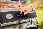 RÖSLE Elektrogrill BBQ-Portable Videro E2-P, tragbarer Tischgrill mit 2 Brennern, Warmhalterost und Deckel mit Glaseinsatz, pulverbeschichteter Stahl, schwarz/silbern