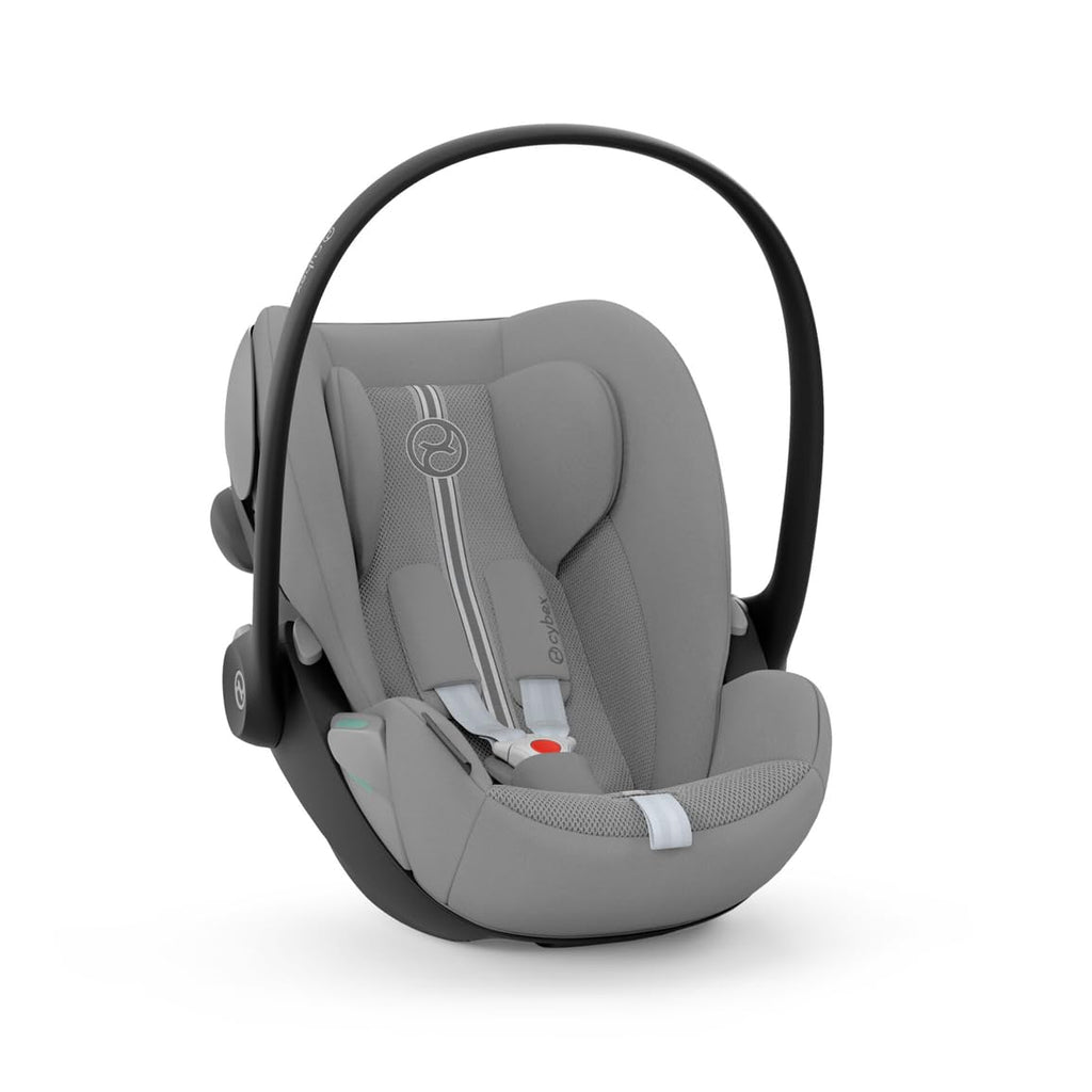 CYBEX Gold Babyschale Cloud G i-Size Comfort, Inkl. Neugeboreneneinlage, Ab Geburt bis ca. 24 Monate, Für Kinder ab 40 cm bis 87 cm, Max. 13 kg, Moon Black