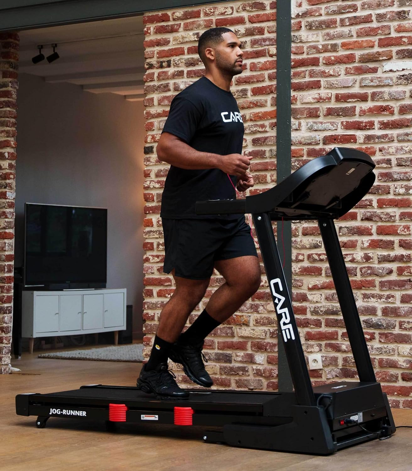 '- Tapis de Course Connecté Jog Runner - Tapis de Marche Électrique Inclinable et Pliable - Jusqu'à 18km/h - 18 Niveaux d'Inclinaison - 25 Programmes