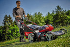 Einhell Professional Tondeuse à gazon sans fil GP-CM 36/47 S HW Li Power X-Change (36V, 47 cm largeur de coupe, autotractée, moteur sans charbon) Livré avec 4 Batteries 4,0Ah et 2 Chargeurs Doubles